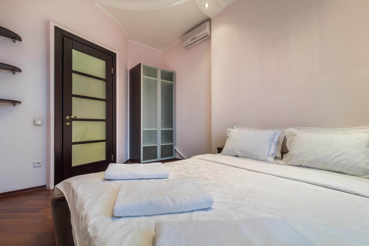 Lux Near Most City With Panoramic Windows دنيبروبيتروفسك المظهر الخارجي الصورة