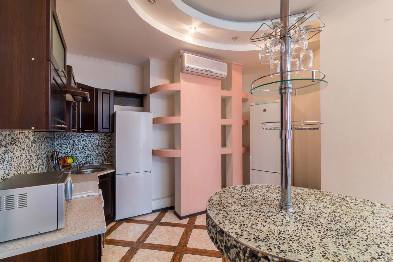 Lux Near Most City With Panoramic Windows دنيبروبيتروفسك المظهر الخارجي الصورة