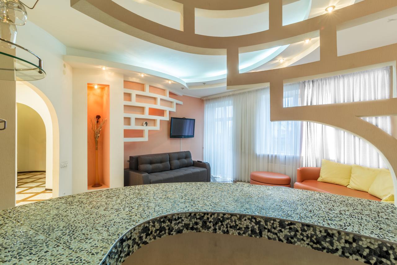 Lux Near Most City With Panoramic Windows دنيبروبيتروفسك المظهر الخارجي الصورة
